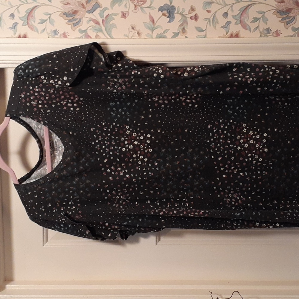 TORRID TEE NWOT